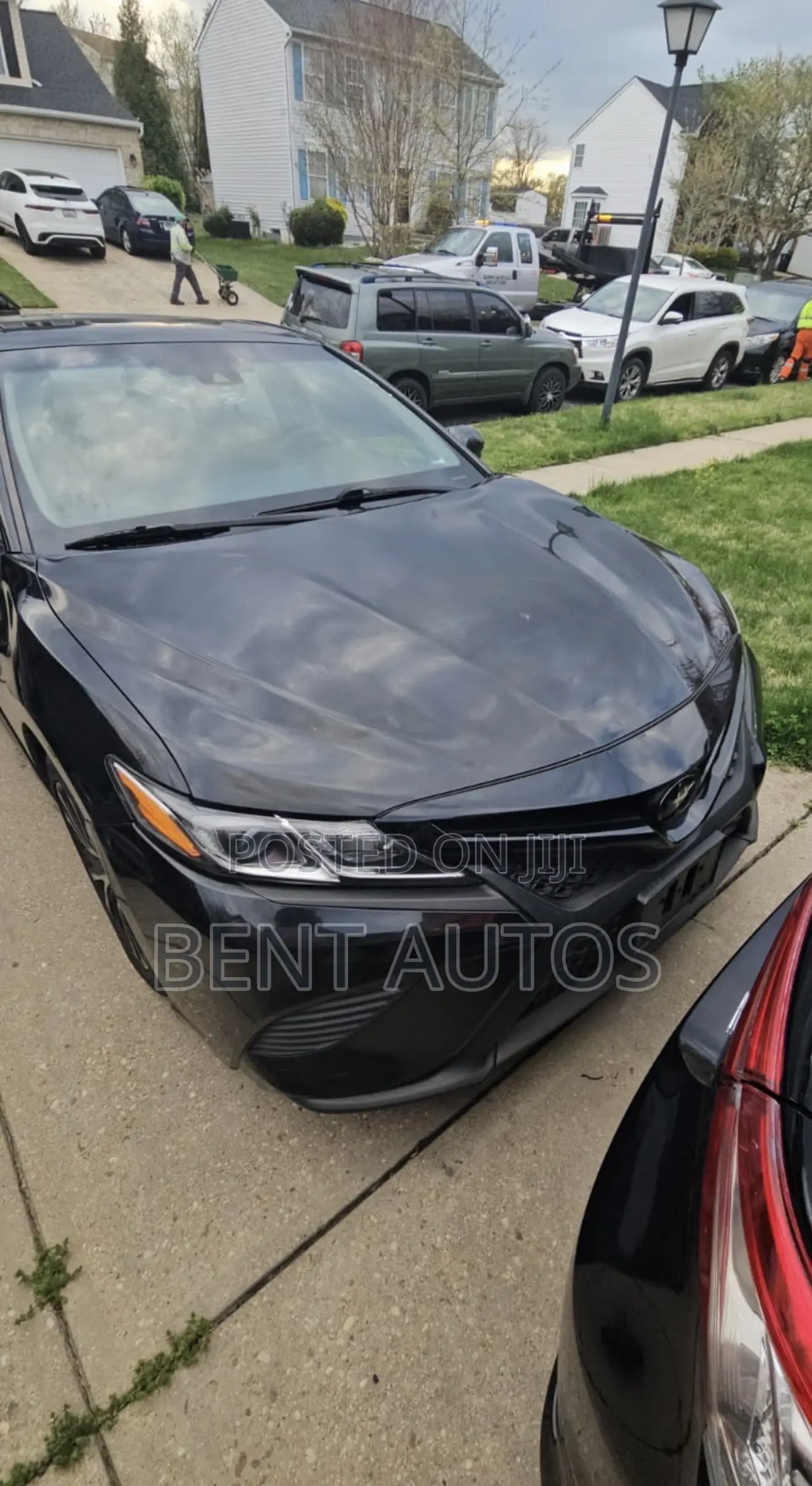 Toyota Camry SE FWD (2.5L 4cyl 8AM) 2018 Black