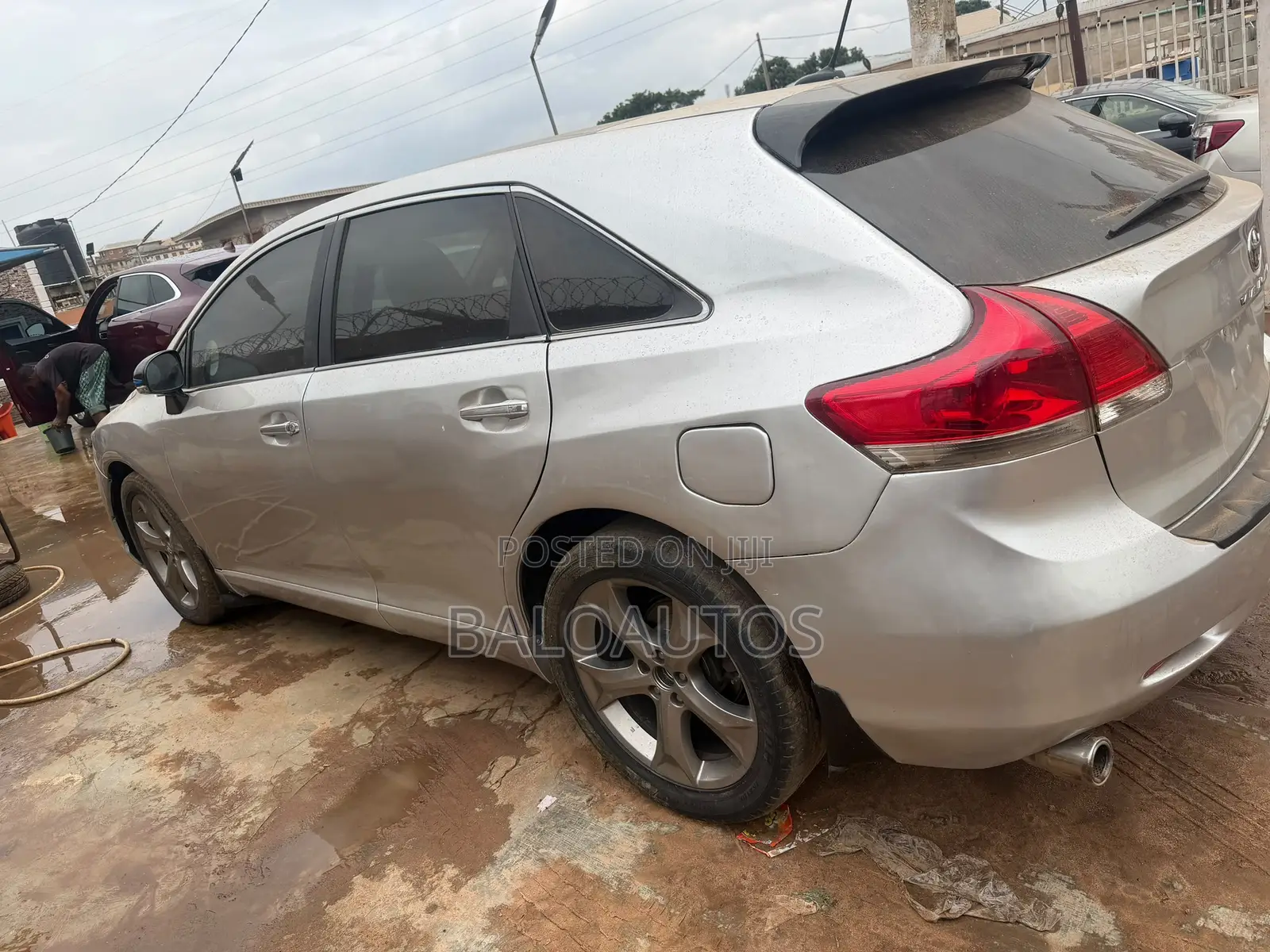 Toyota Venza AWD 2010 Silver