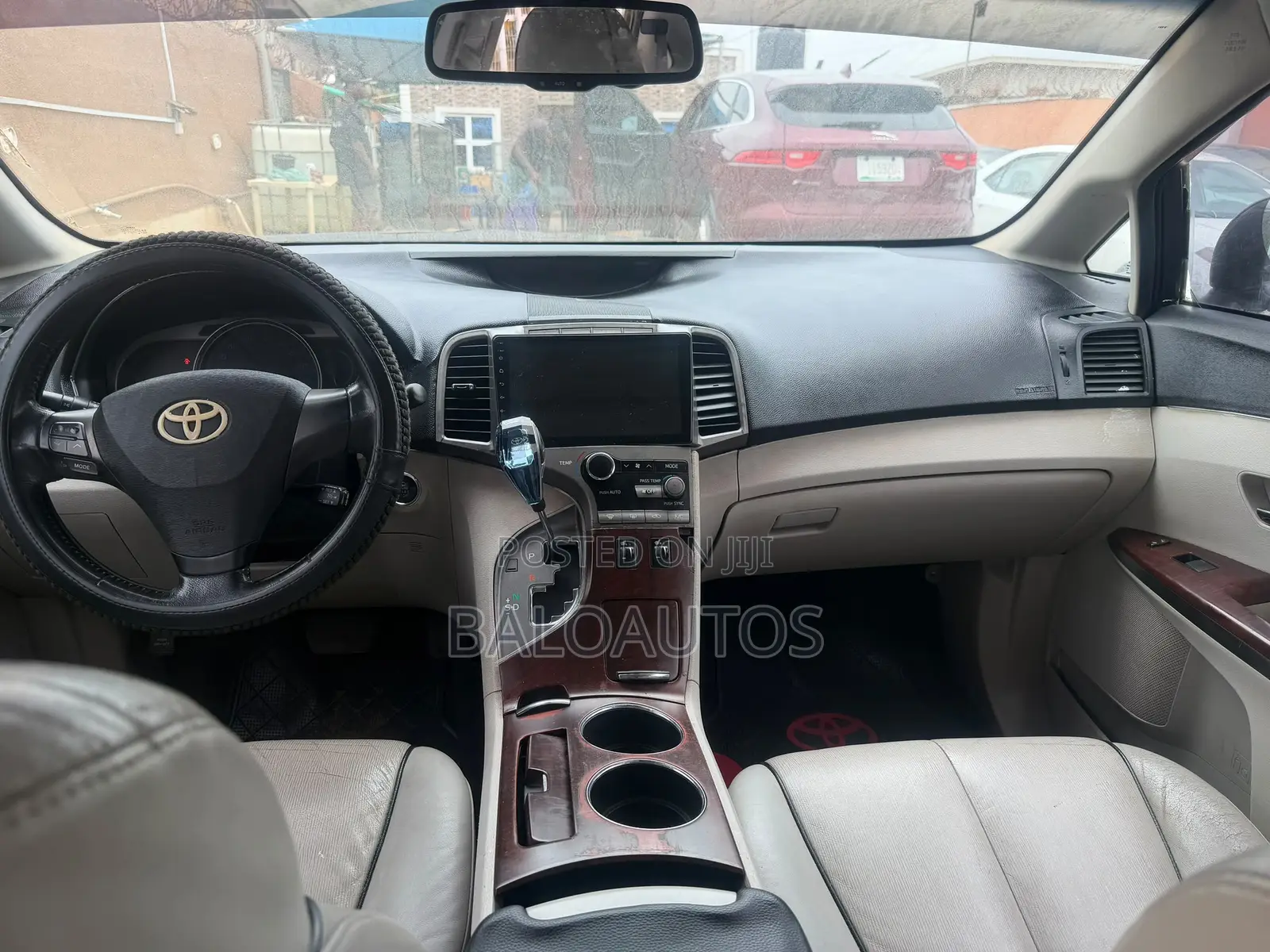 Toyota Venza AWD 2010 Silver