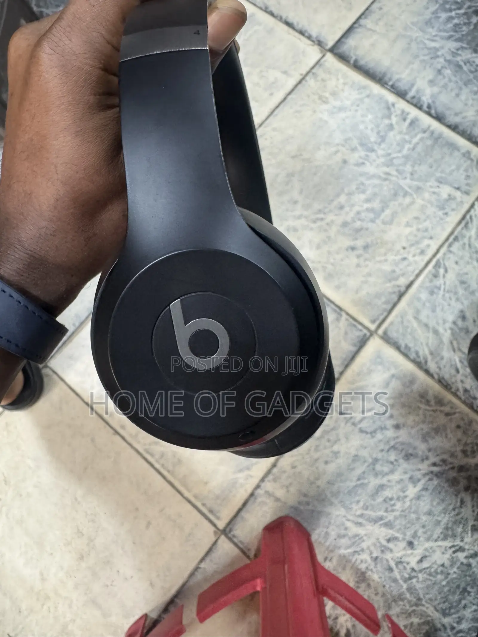 Beats Solo 4