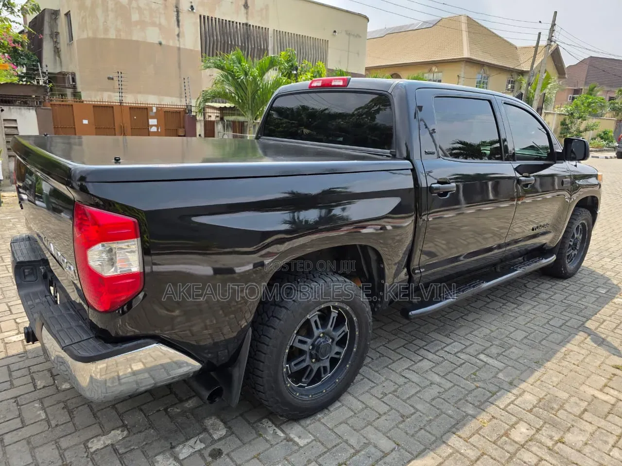 Toyota Tundra 2017 Black
