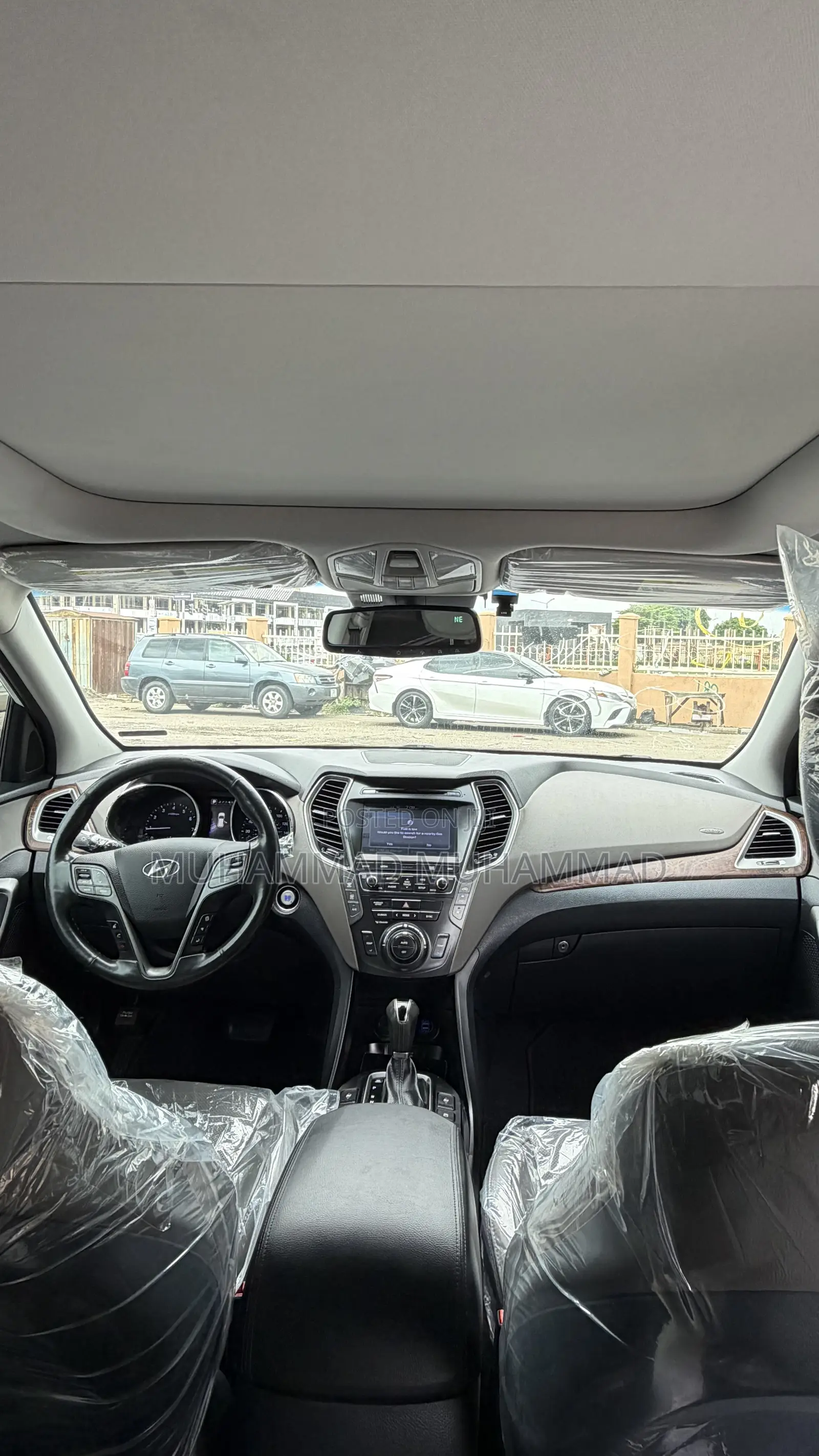 Hyundai Santa Fe 2017 White
