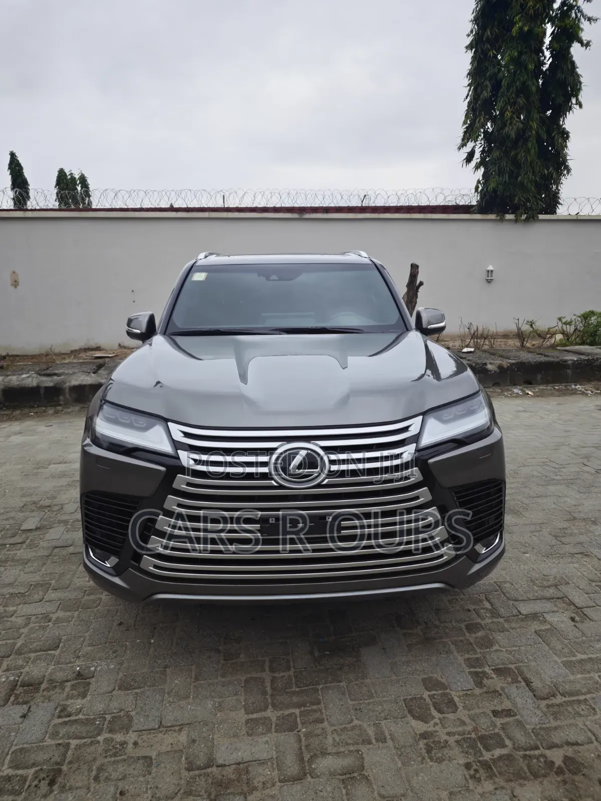 New Lexus LX 2023 Gray