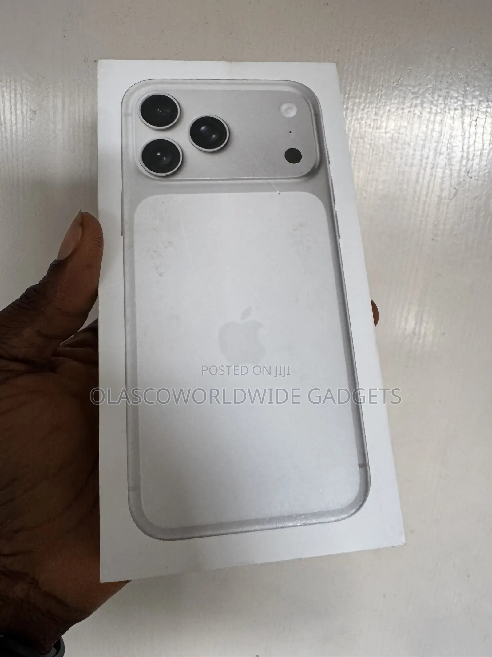 New Apple iPhone 17 Pro Max 256 GB Silver