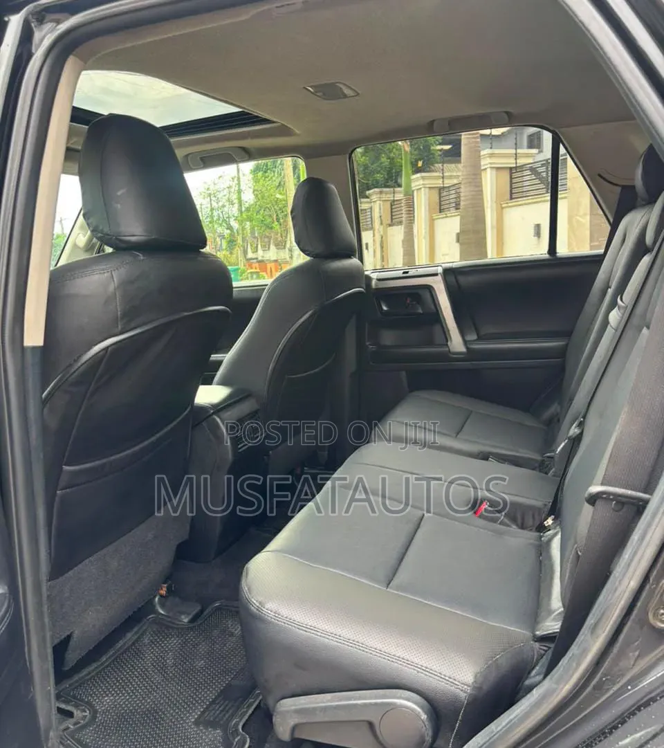 Toyota 4-Runner 2018 Black