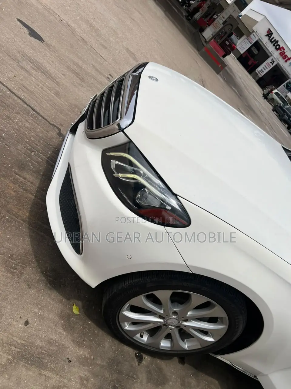 Mercedes-Benz E300 4Matic AWD Sedan (2.0L 4cyl 9A) 2017 White