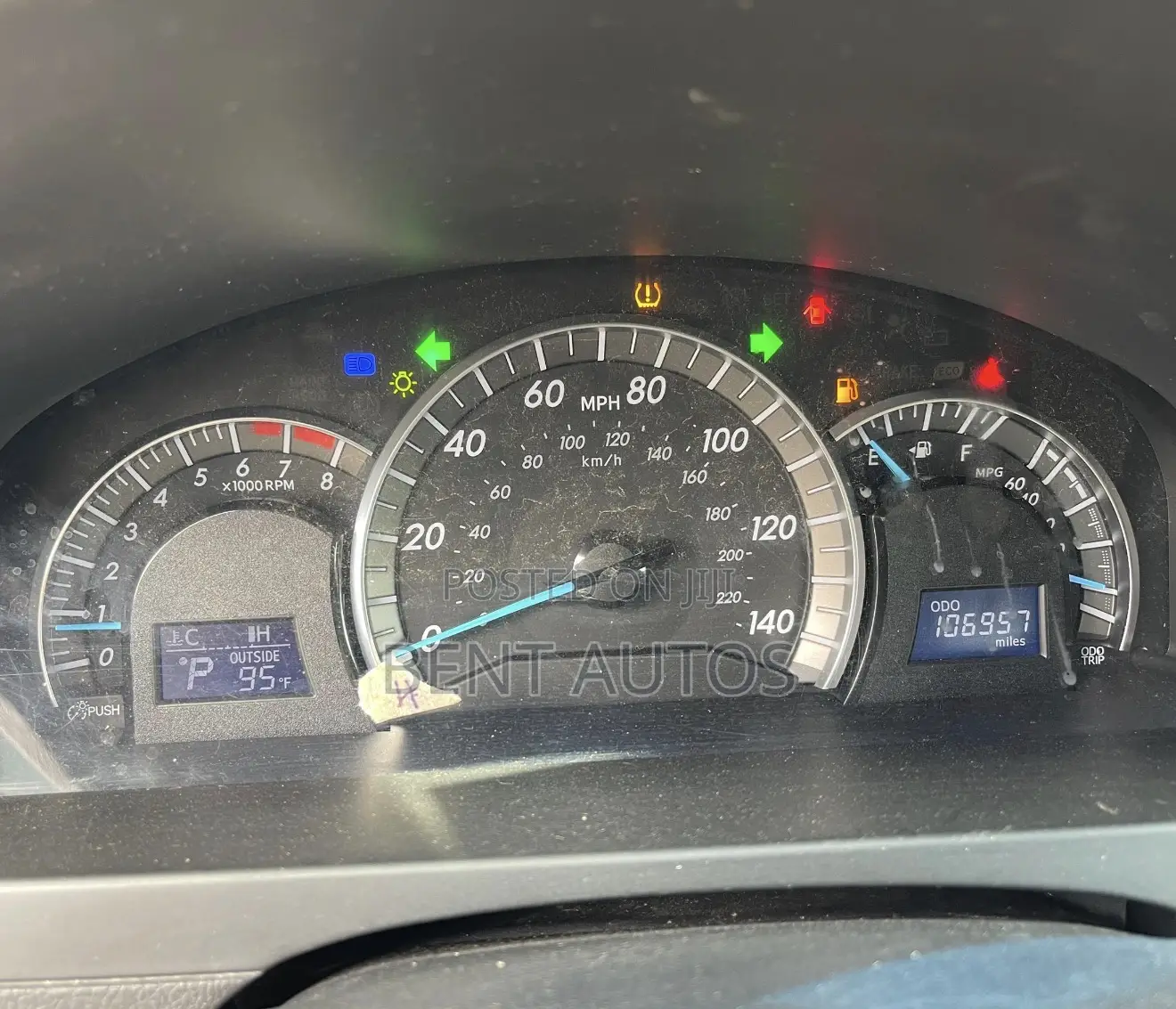 Toyota Camry SE 4dr Sedan (2.5L 4cyl 6A) 2012 Gray