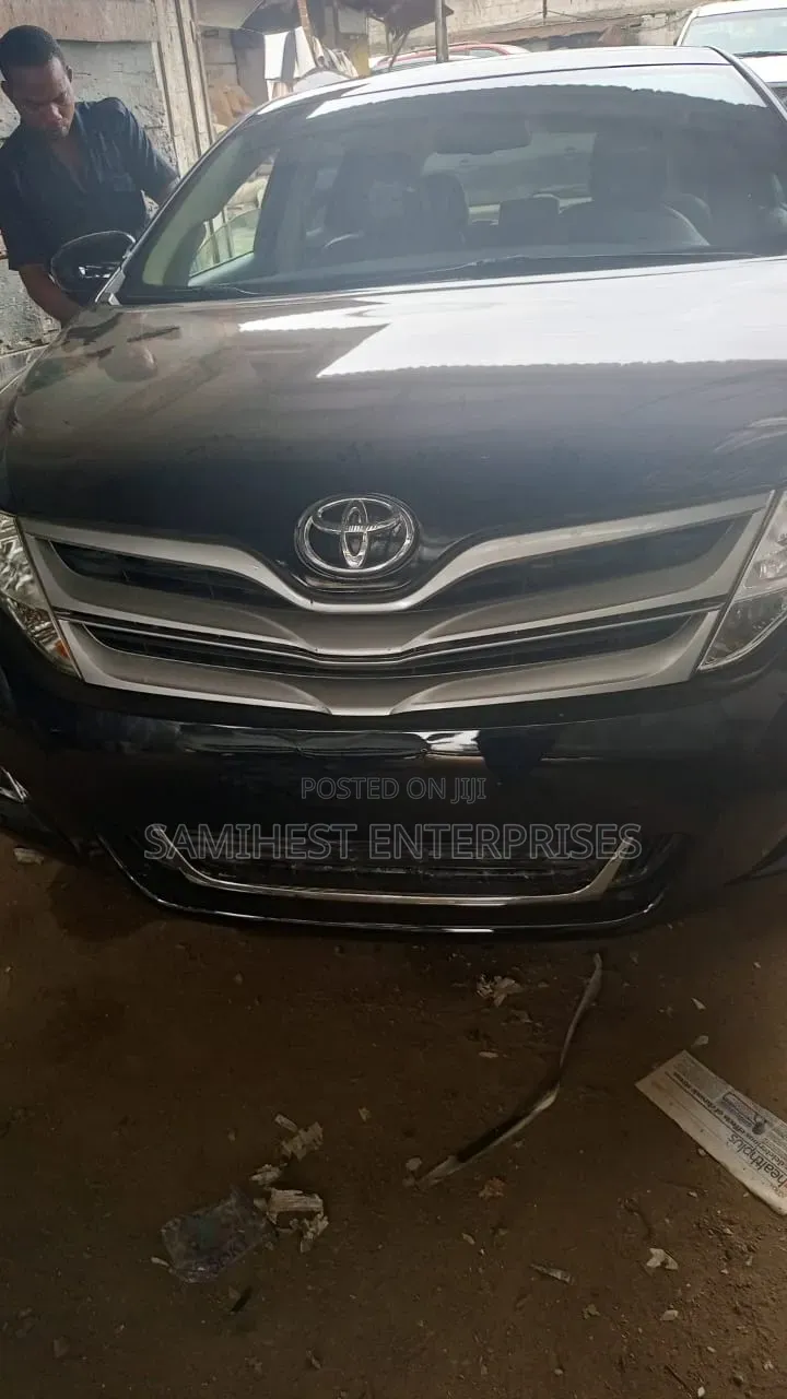 Toyota Venza 2011 Black