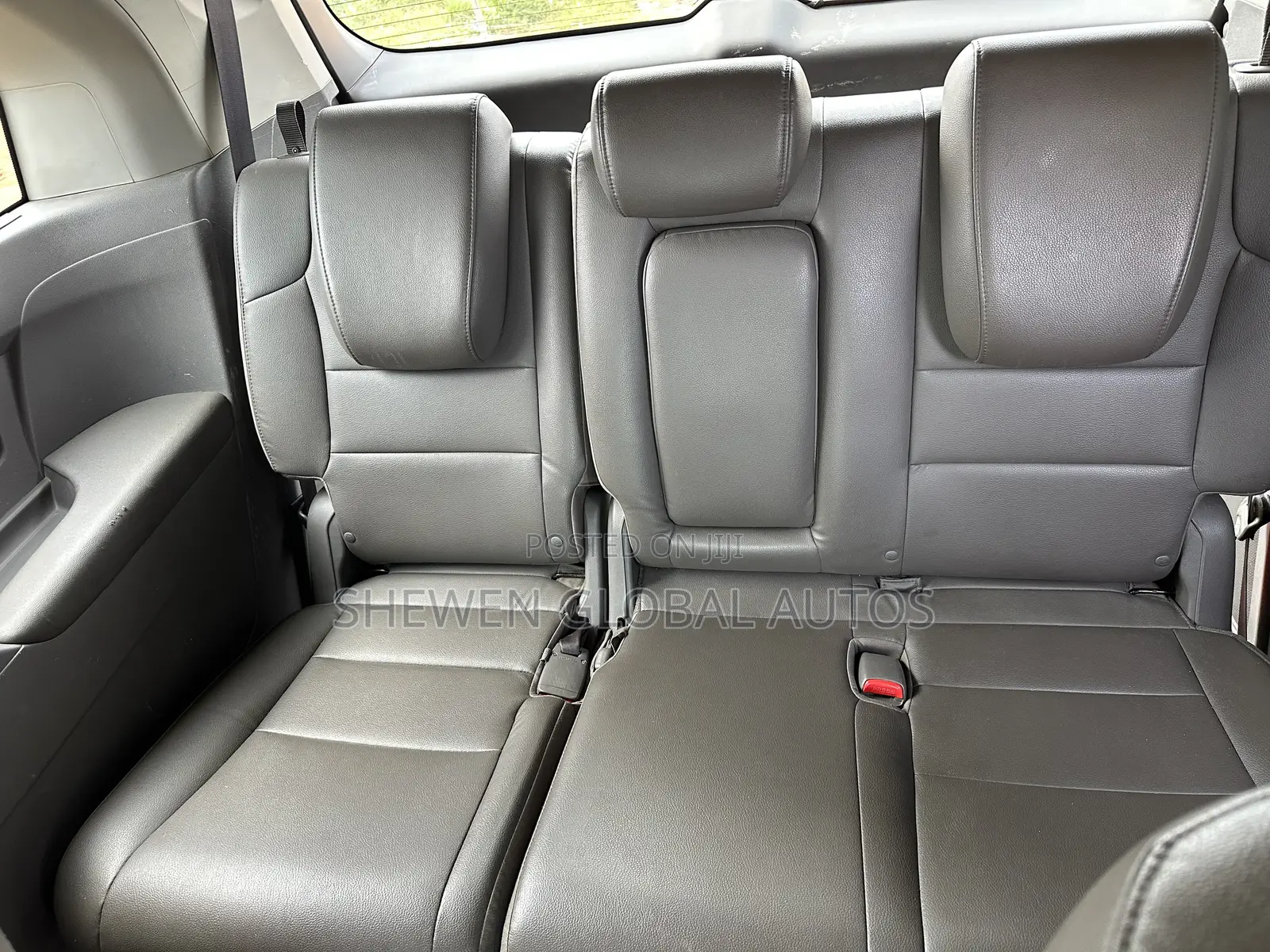 Honda Odyssey Touring 4dr Minivan (3.5L 6cyl 6A) 2014 Gray