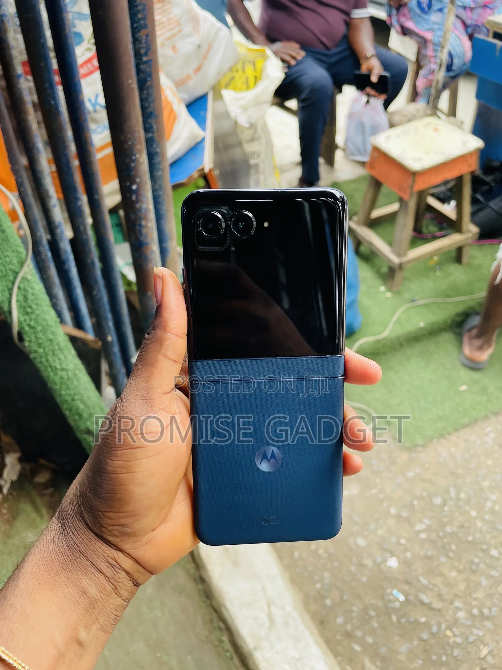 Motorola Razr 2025 256 GB Blue