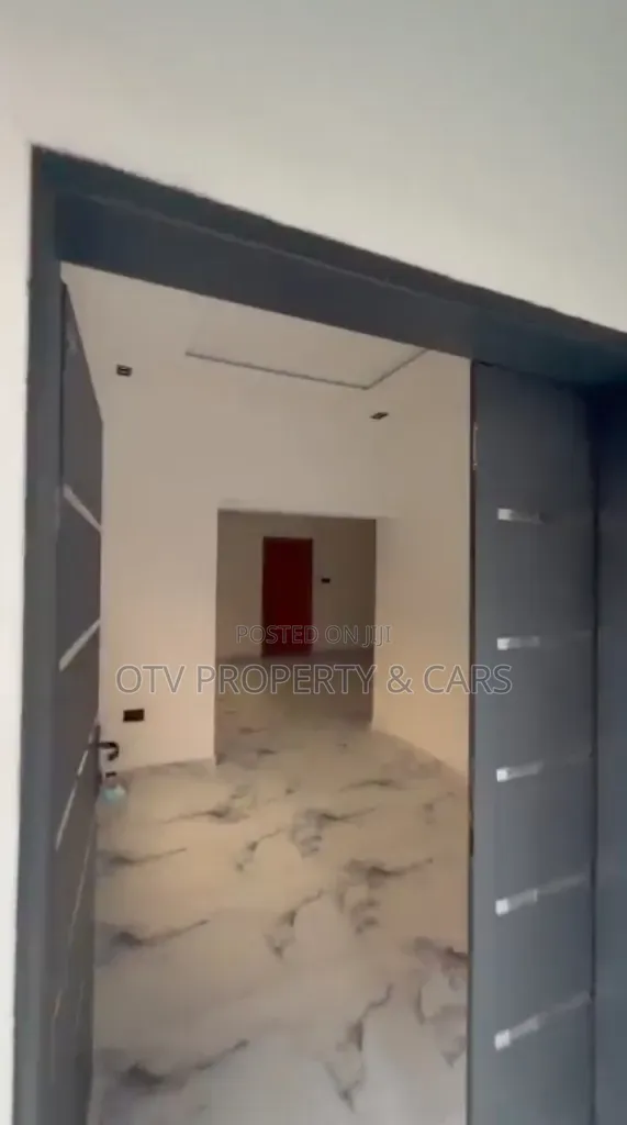 Furnished 4bdrm Duplex in Iju for sale