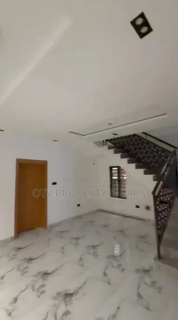 Furnished 4bdrm Duplex in Iju for sale