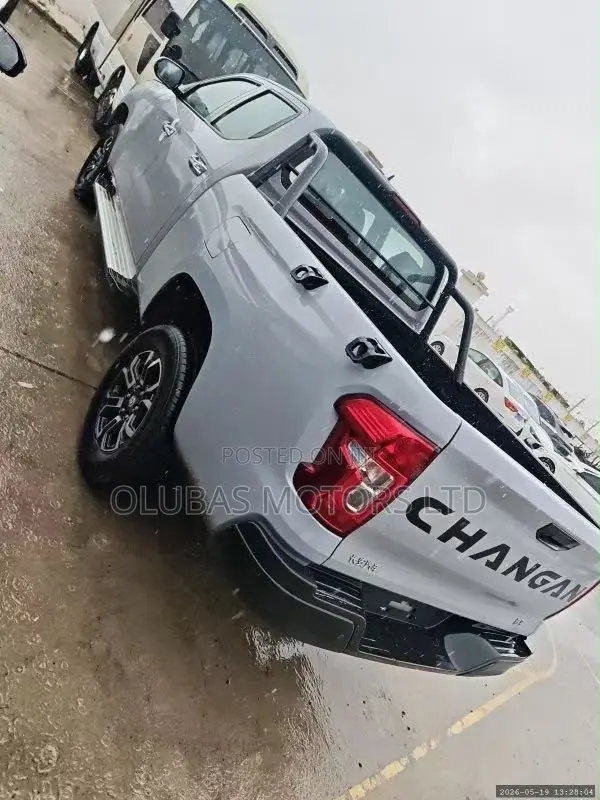 New Changan Hunter Plus 2.0 Petrol 4x4 2024 Silver