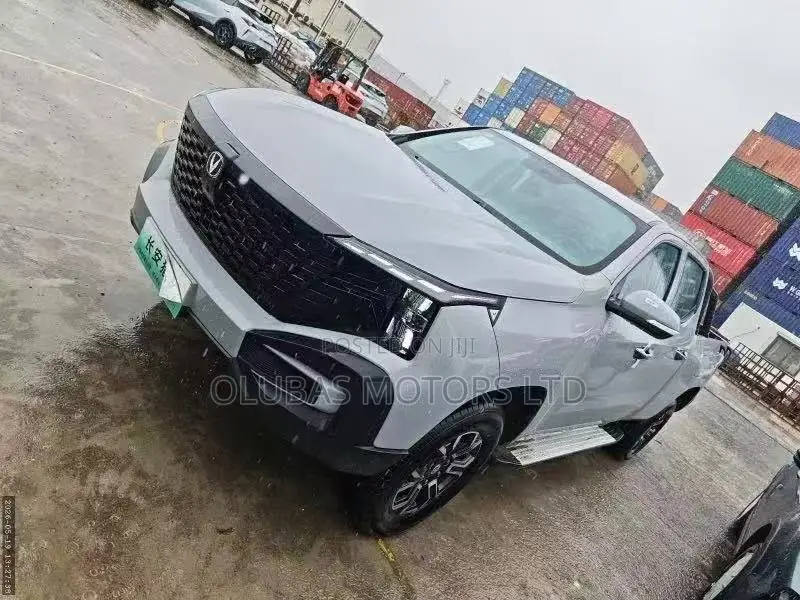 New Changan Hunter Plus 2.0 Petrol 4x4 2024 Silver