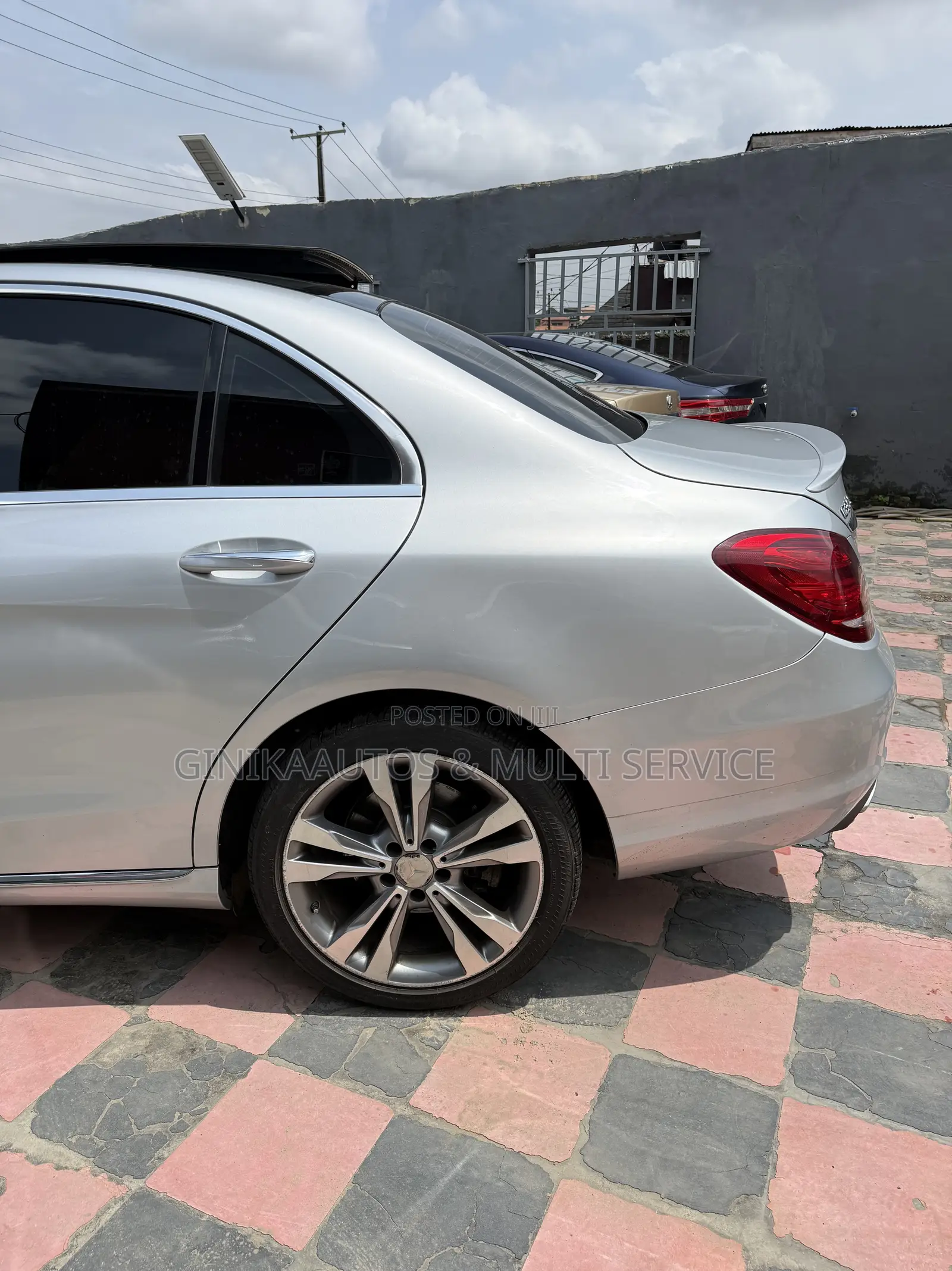 Mercedes-Benz C300 Luxury 4matic Sedan AWD (2.0L 4cyl 7A) 2017 Silver