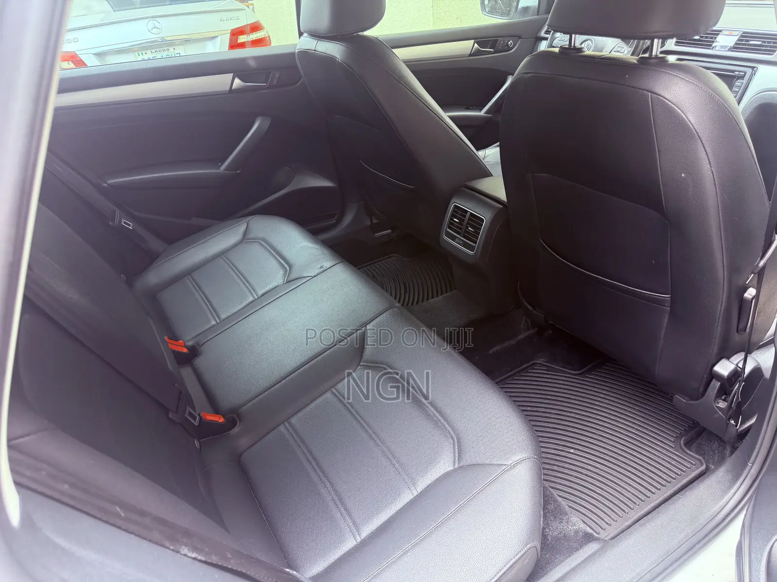 Volkswagen Passat 2013 White