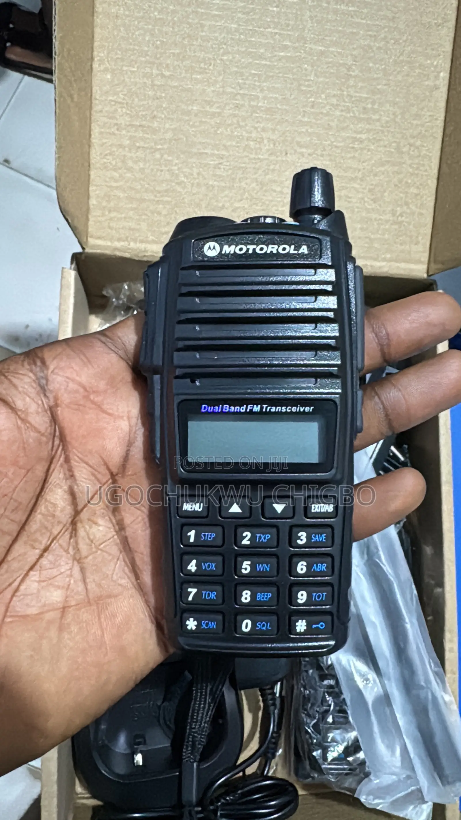 Motorola Dual Band Gp-399 Walkie Talkie