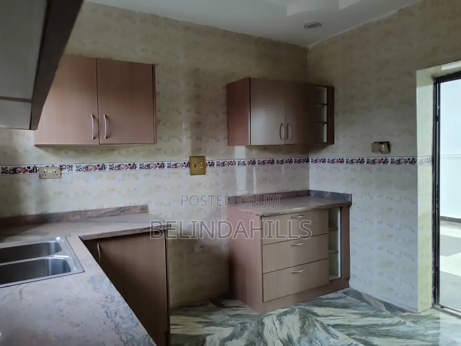 2bdrm Block of Flats in Mabushi for rent