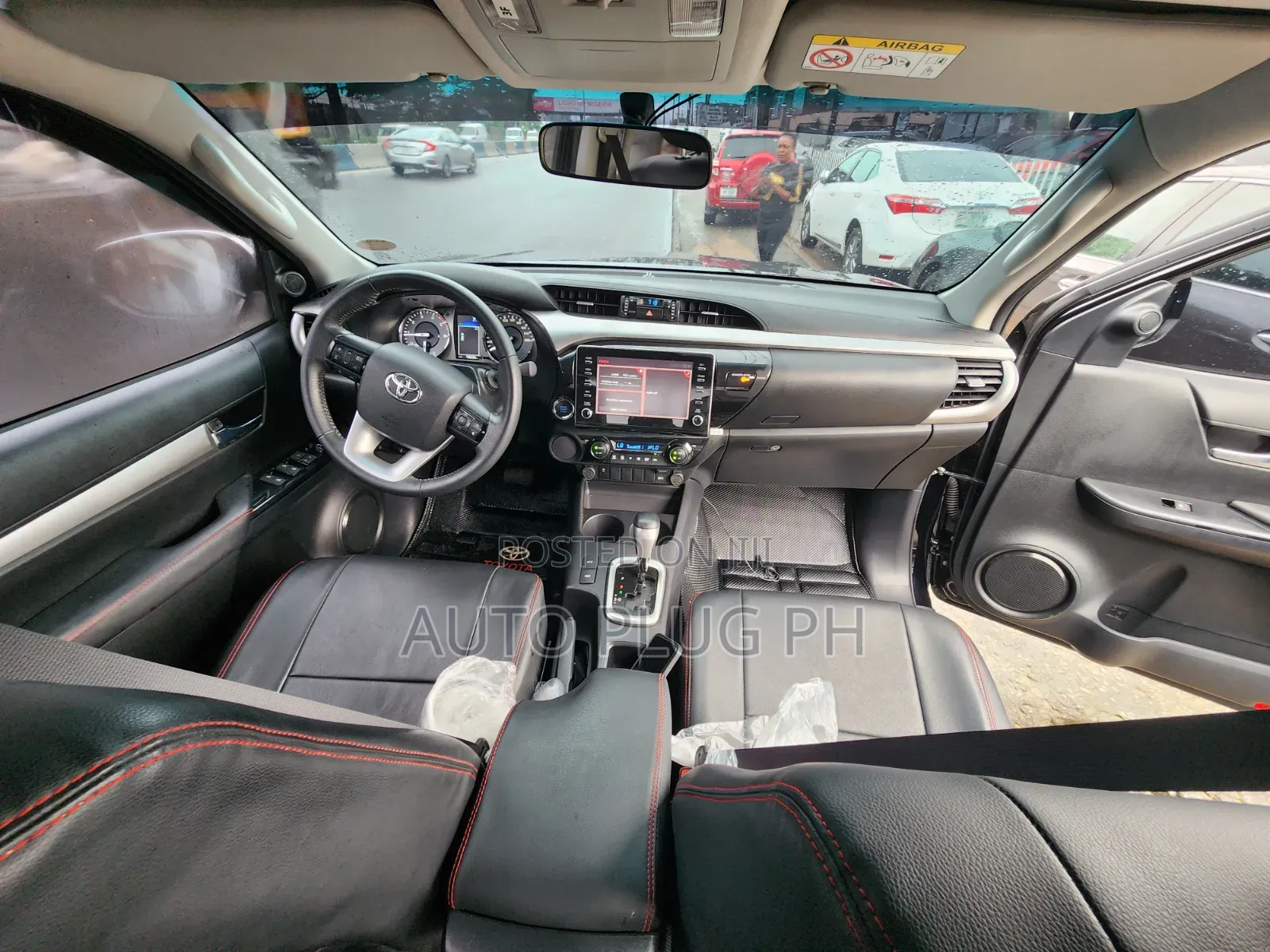 Toyota Hilux 2025 Black