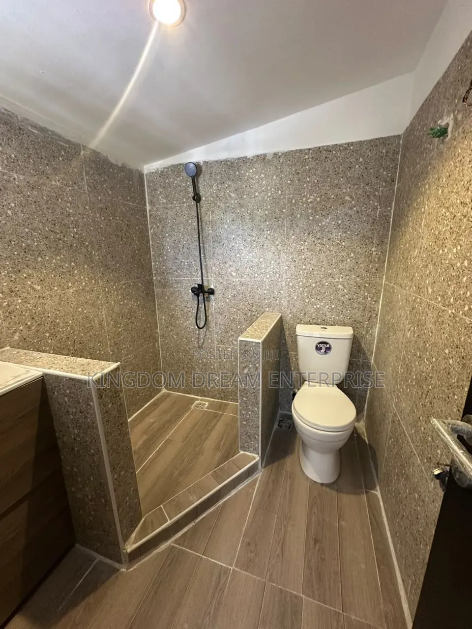 Mini Flat in Oniru Victoria for rent