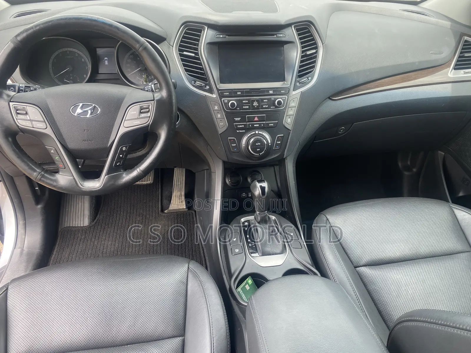 Hyundai Santa Fe Limited Ultimate AWD 2017 Silver
