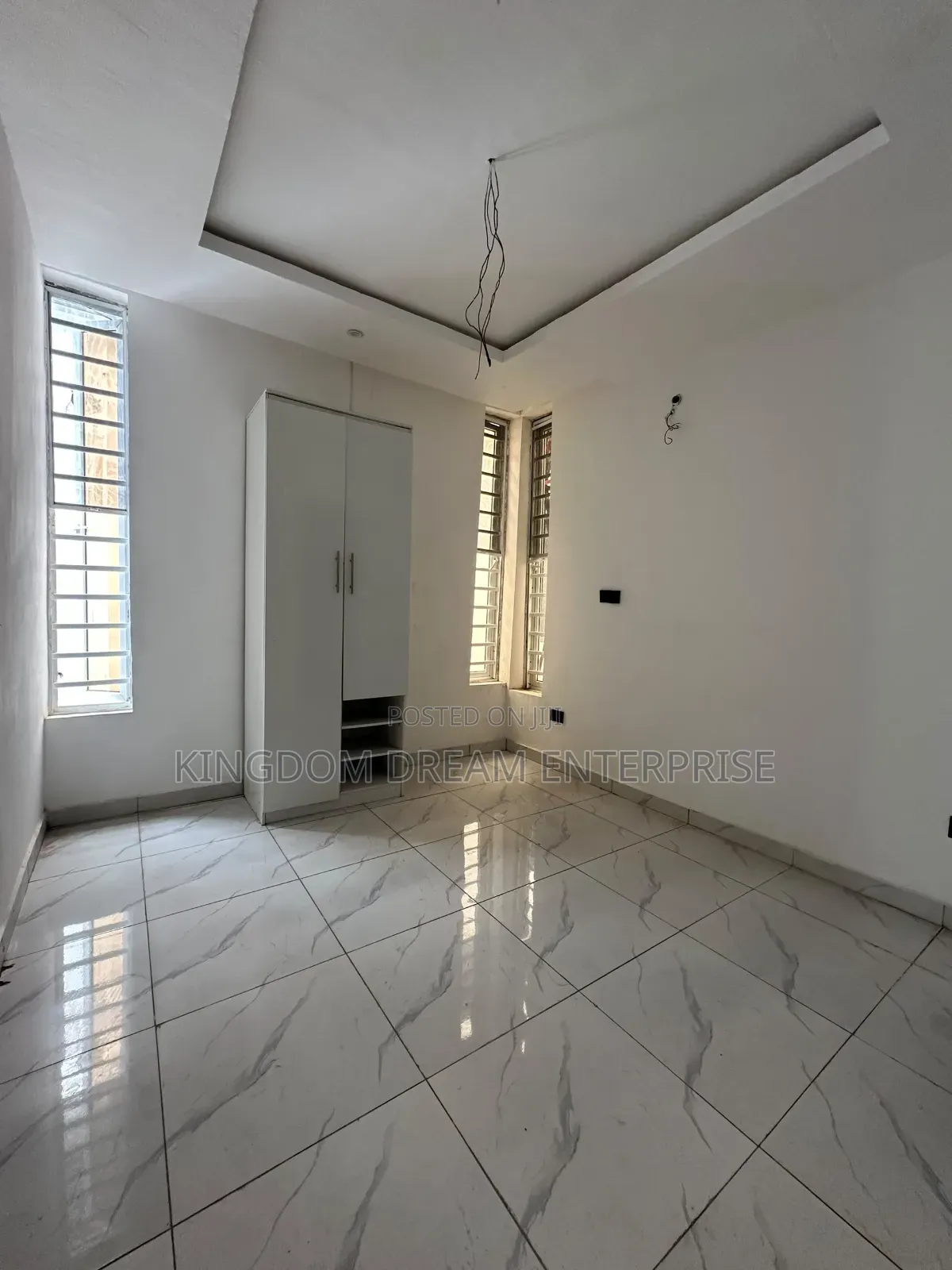 1bdrm Apartment in Ajao Estate for rent
