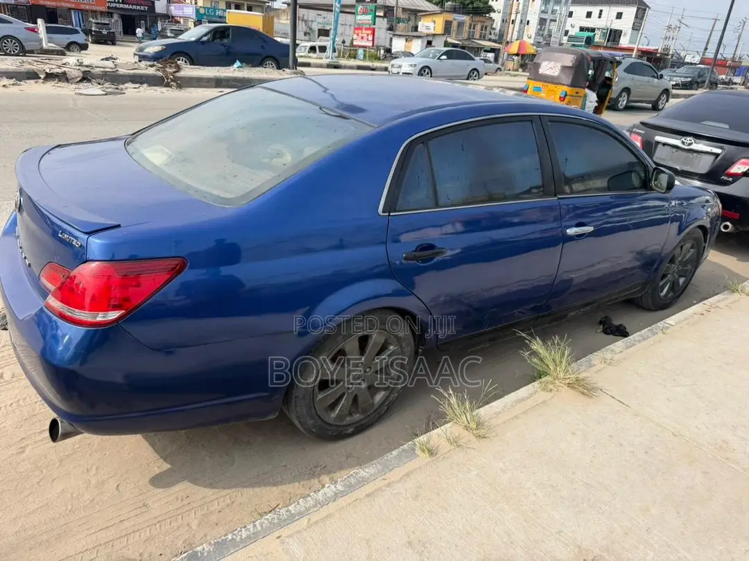 Toyota Avalon Limited 2007 Blue