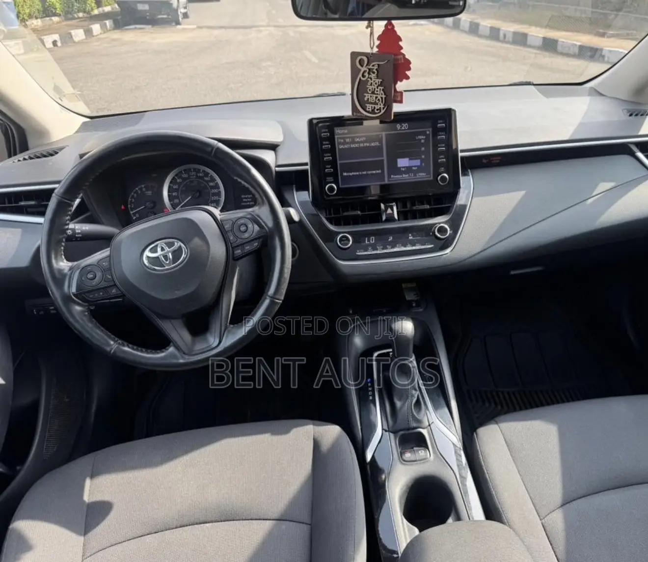 Toyota Corolla LE 2021 Black