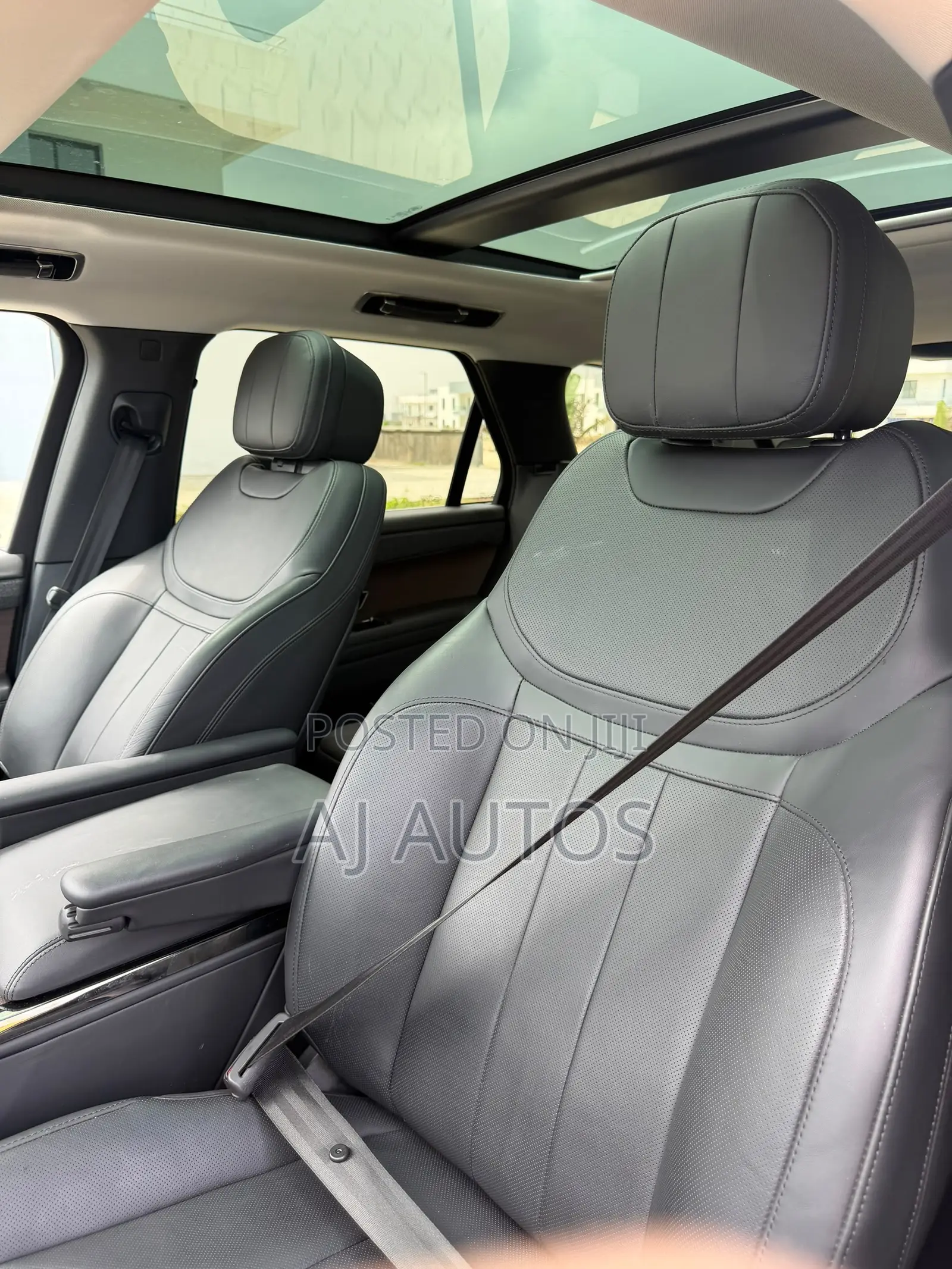 Land Rover Range Rover Sport P400 SE Dynamic 4WD 2023 Silver