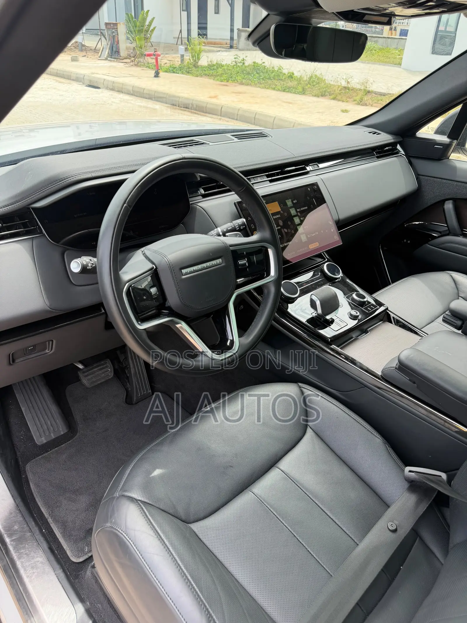 Land Rover Range Rover Sport P400 SE Dynamic 4WD 2023 Silver
