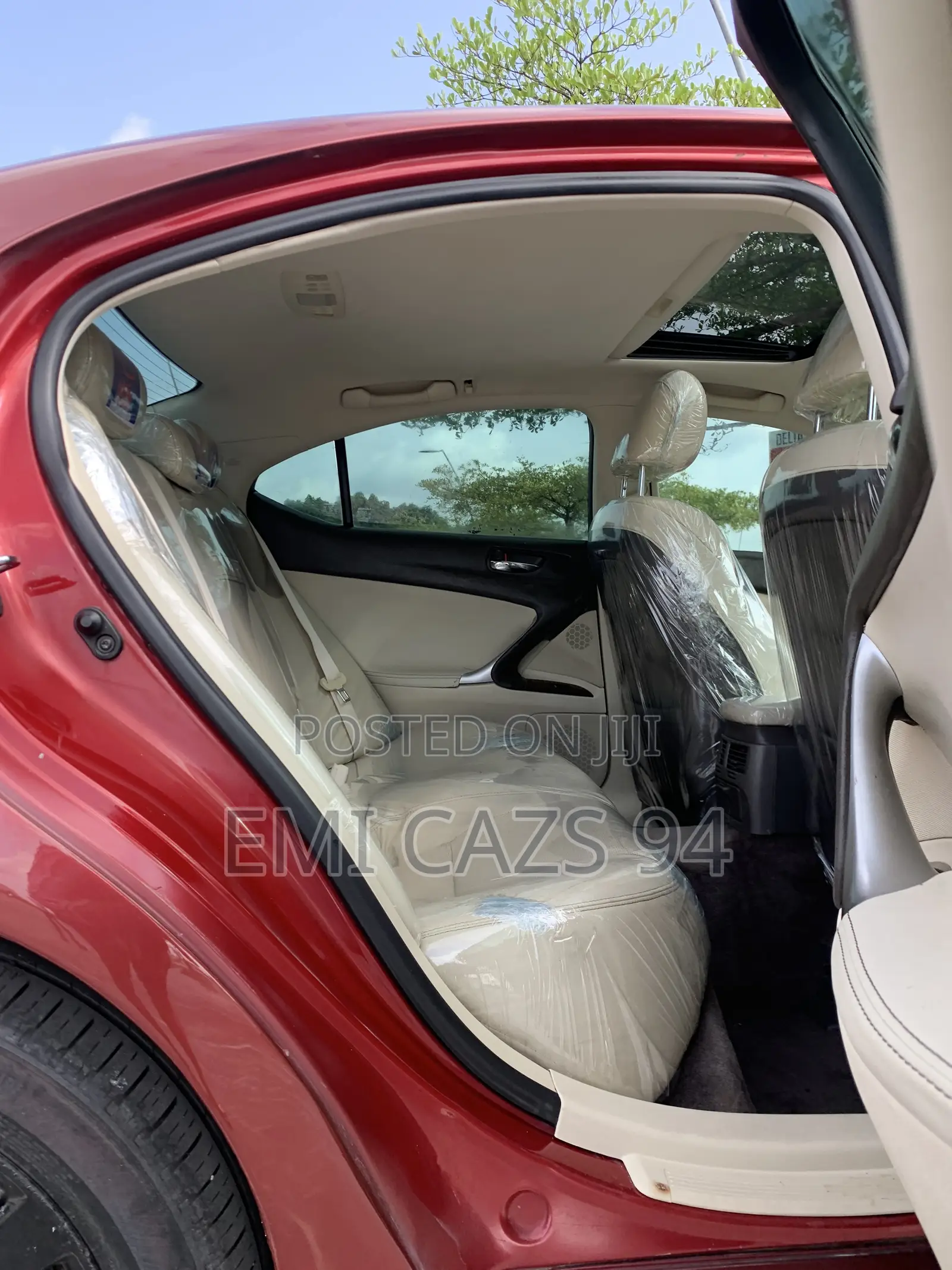 Lexus IS 250 2010 Red
