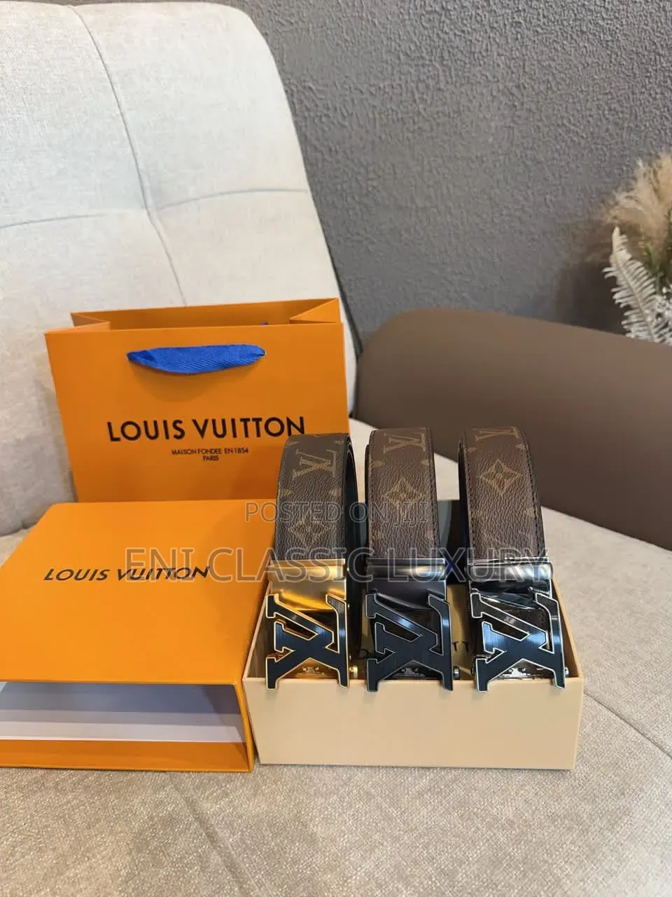 High Demand Luxury Men's Belts Louis Vuitton Best Quality Well Branded