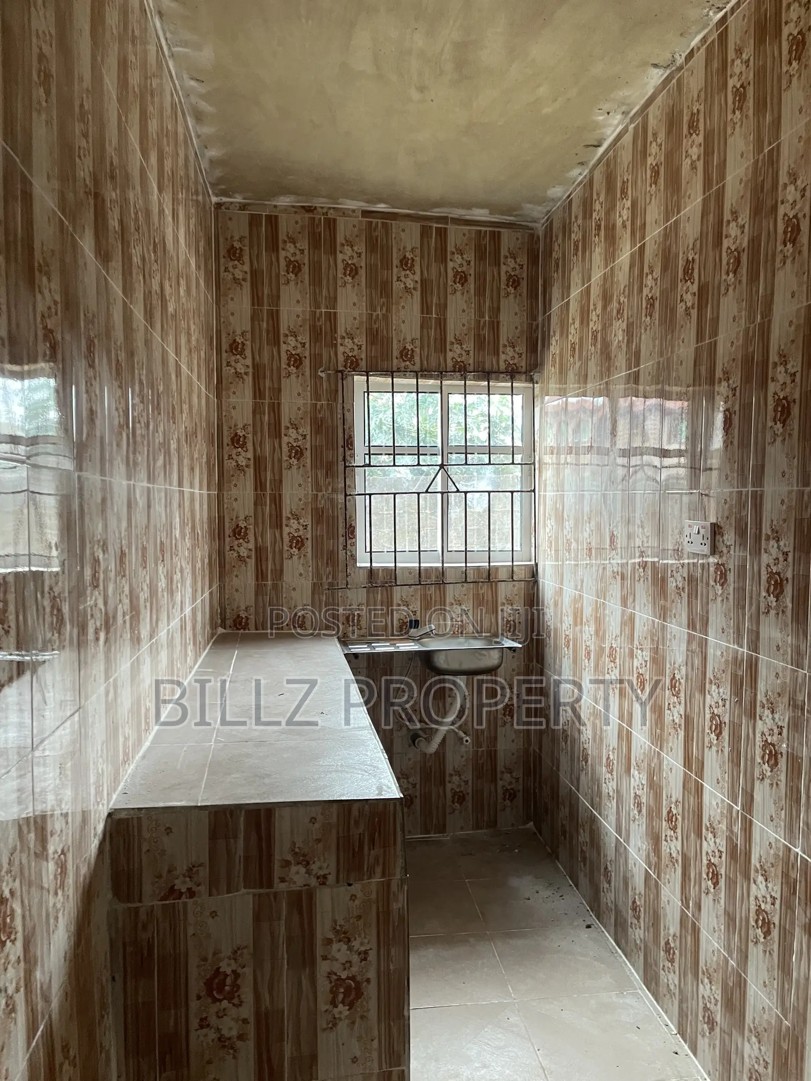 Mini Flat in Baale, Abule Egba for rent