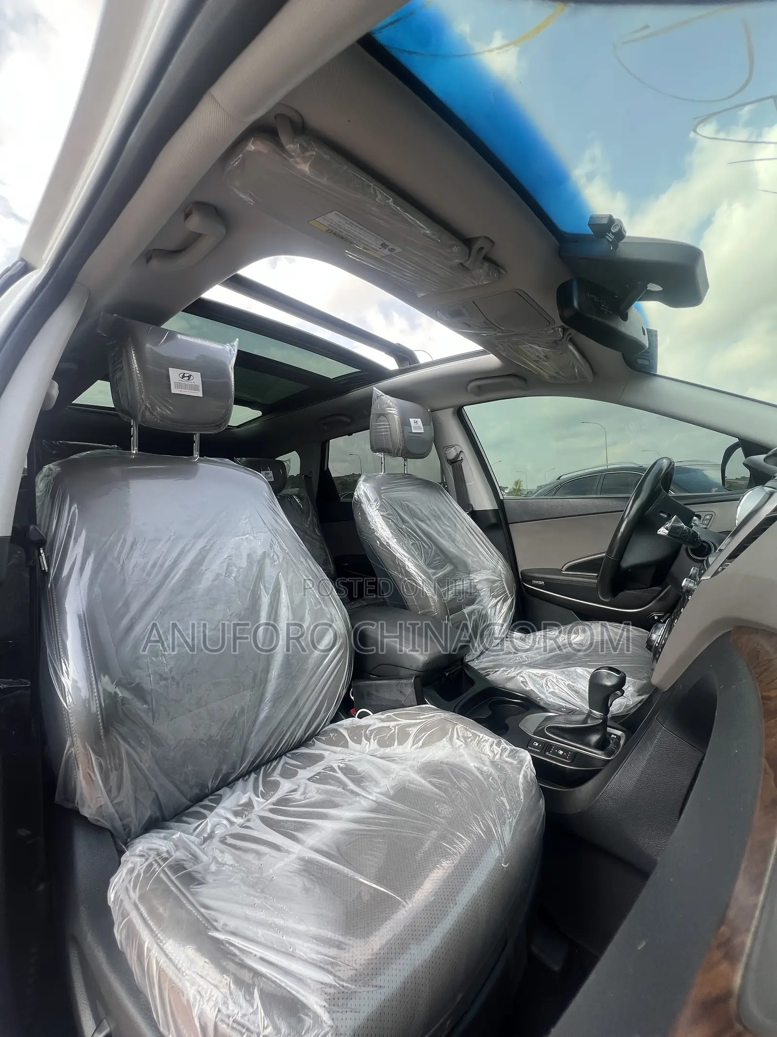 Hyundai Santa Fe Limited Ultimate FWD 2017 White