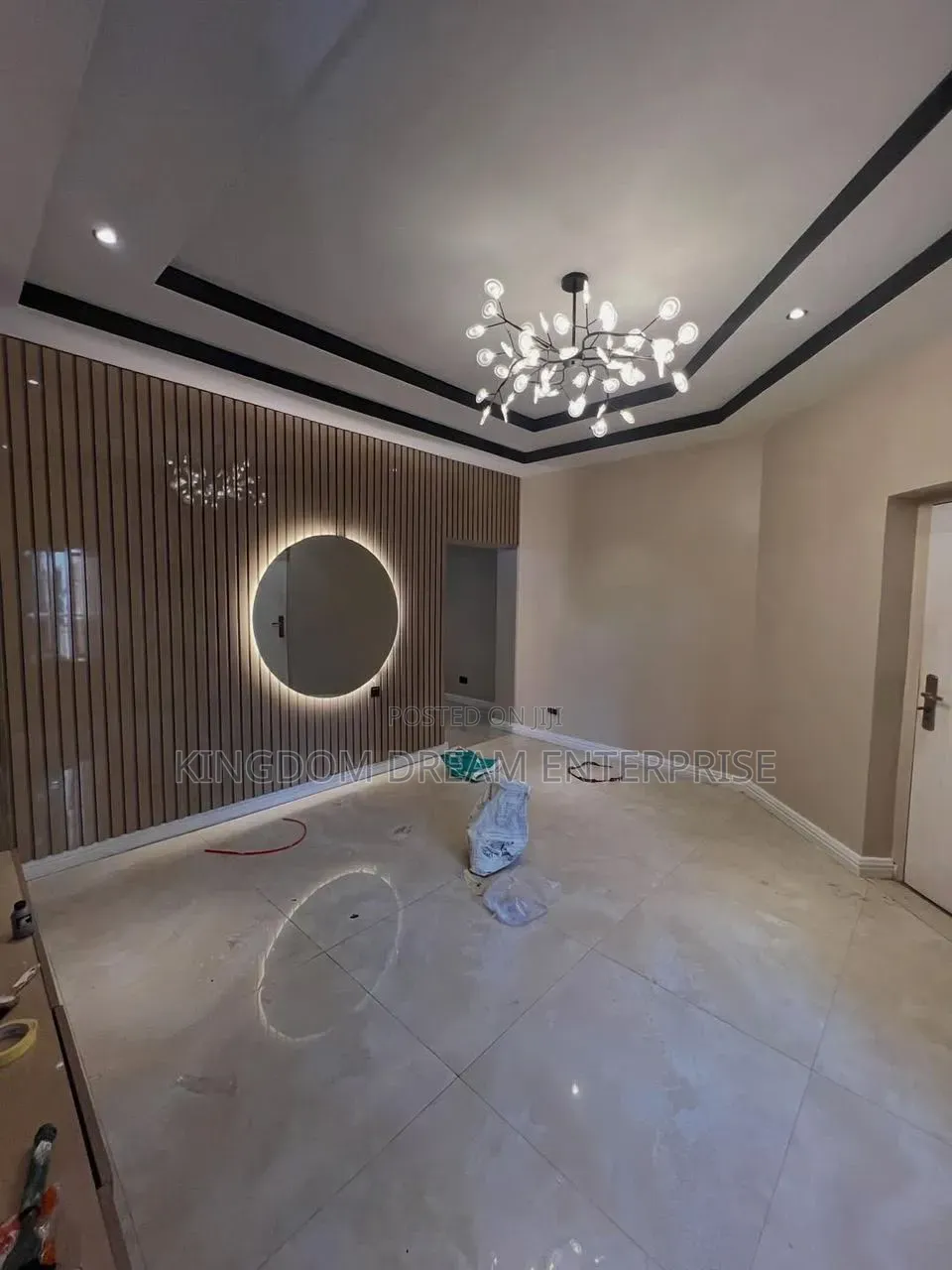 3bdrm Apartment in Lekki Phase 1 for rent
