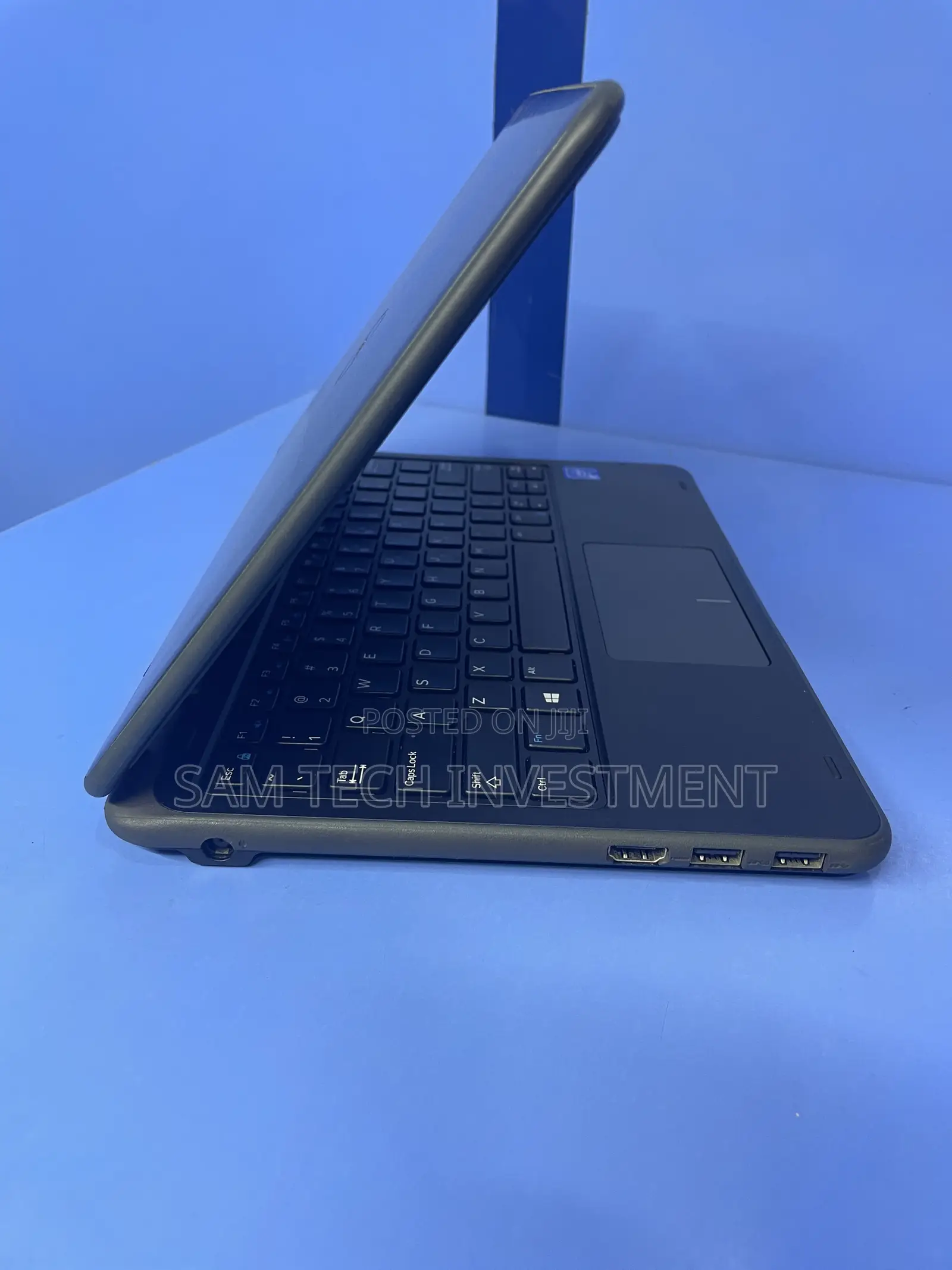 Laptop Dell Latitude 3190 4GB Intel Celeron SSD 128GB