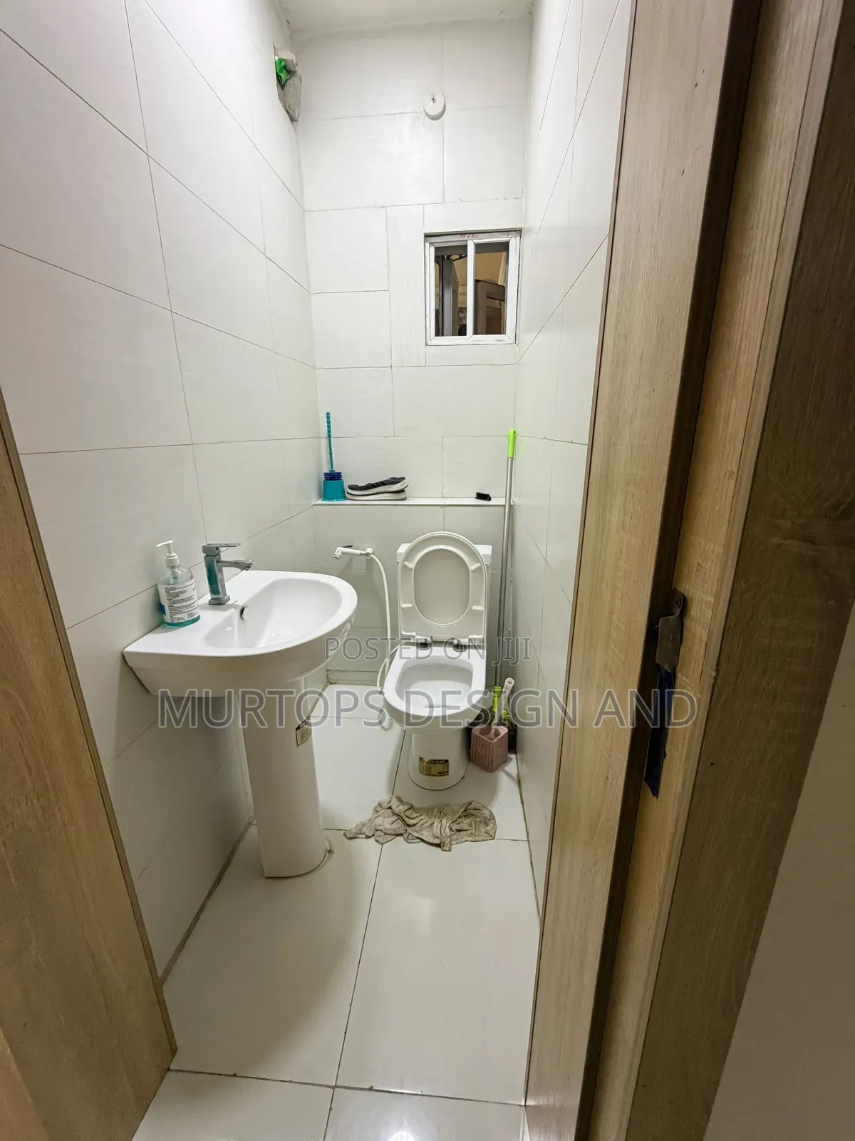 Furnished Mini Flat in Chevron for rent