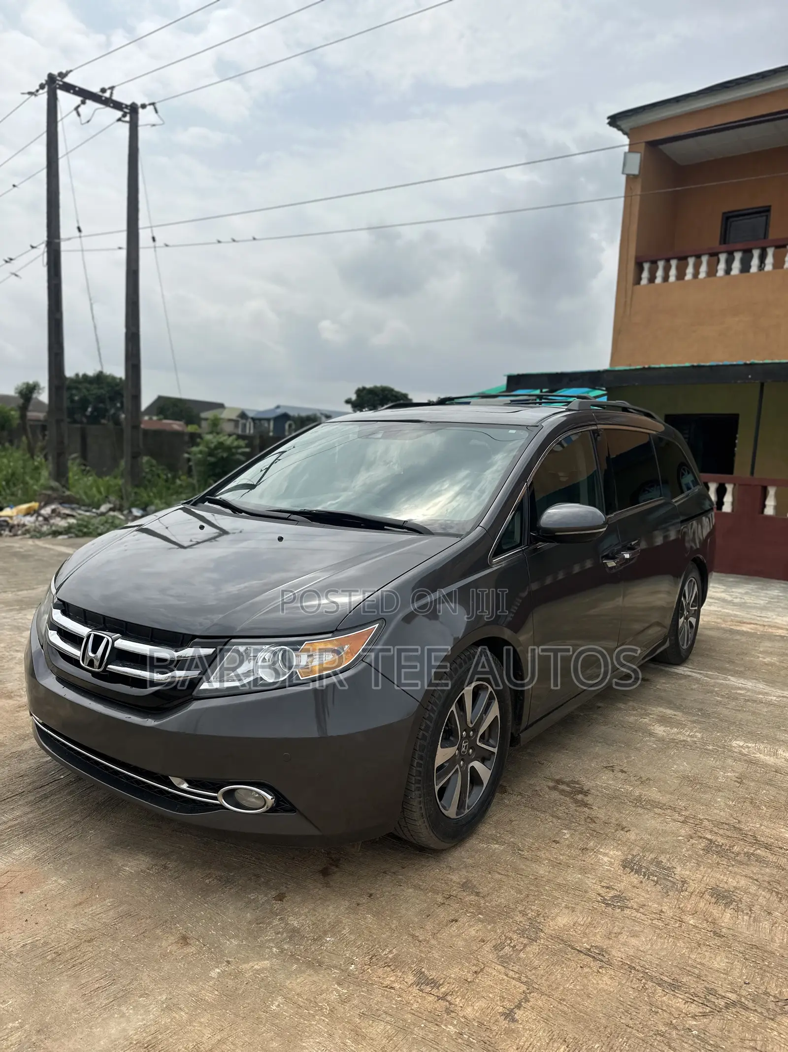 Honda Odyssey Touring 4dr Minivan (3.5L 6cyl 6A) 2014 Gray