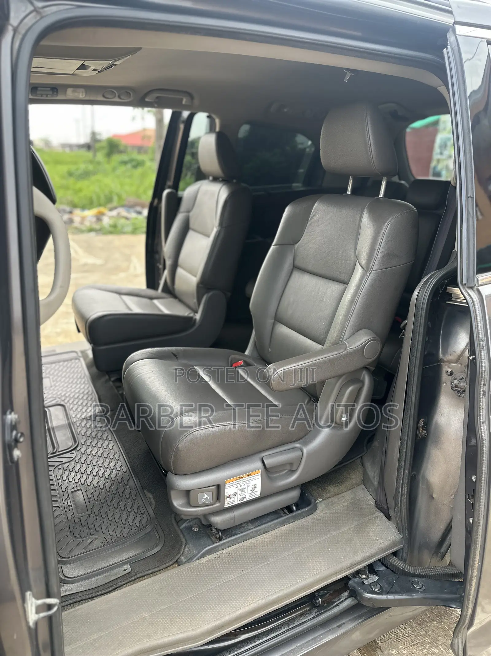 Honda Odyssey Touring 4dr Minivan (3.5L 6cyl 6A) 2014 Gray