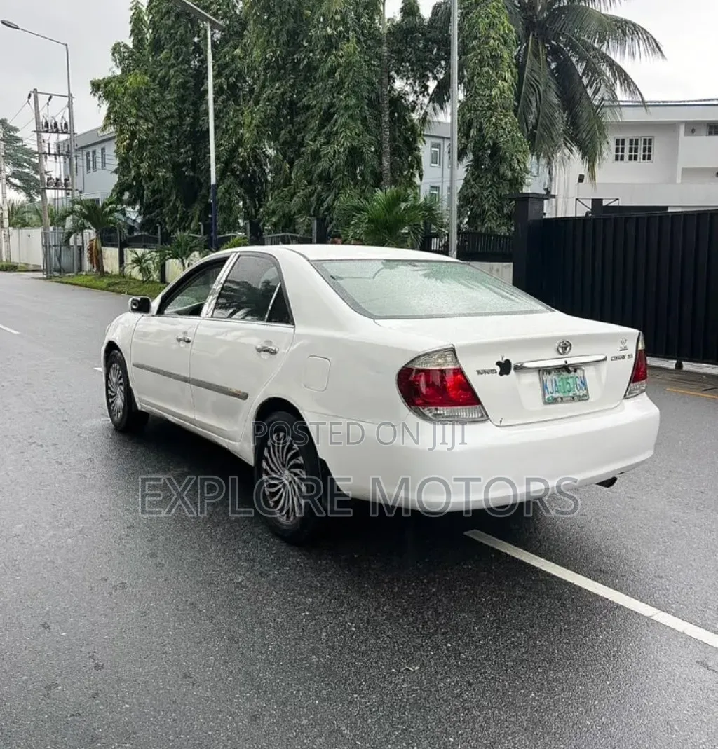 Toyota Camry 2006 White