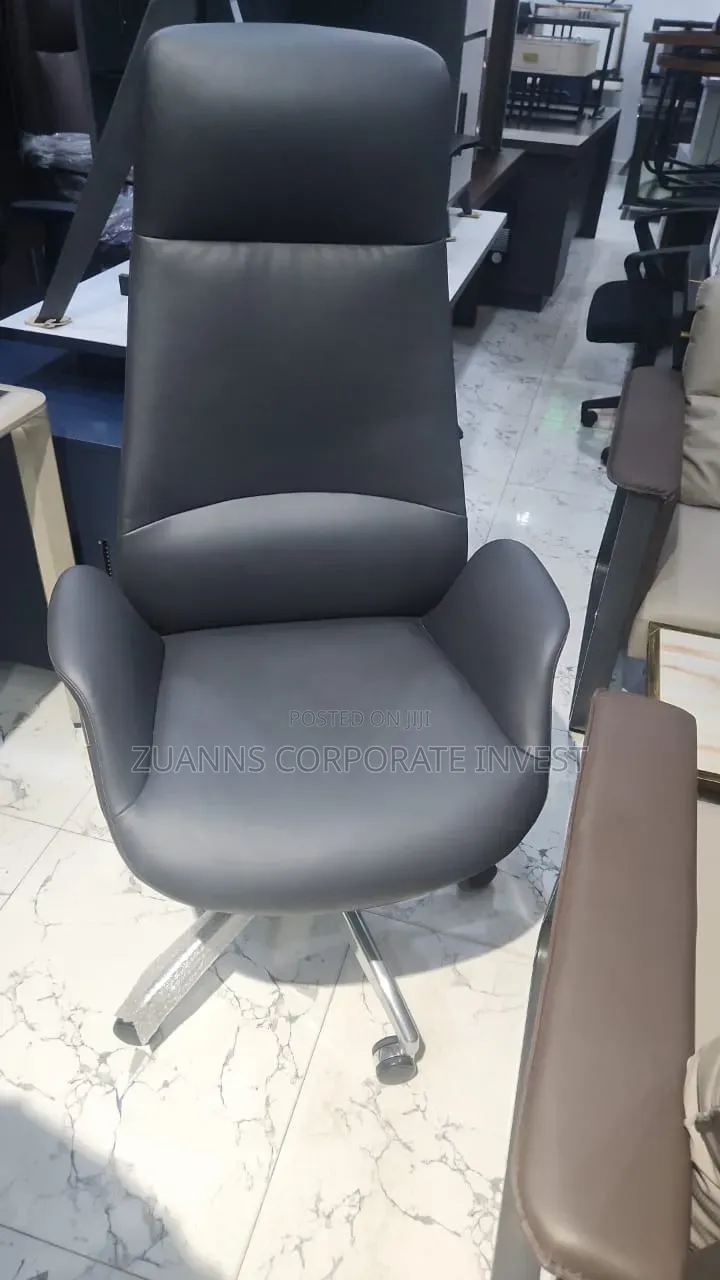 Super Executive Chair