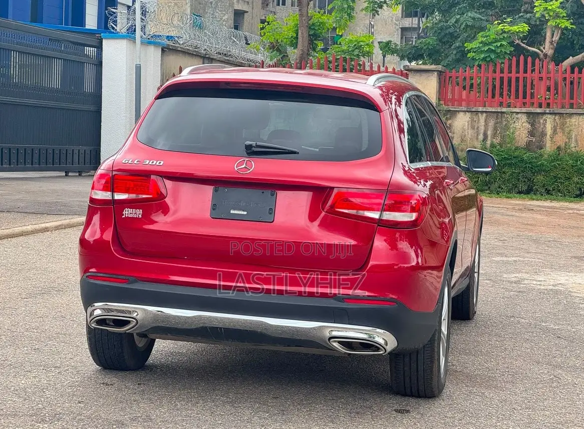 Mercedes-Benz GLC-Class 2017 Red