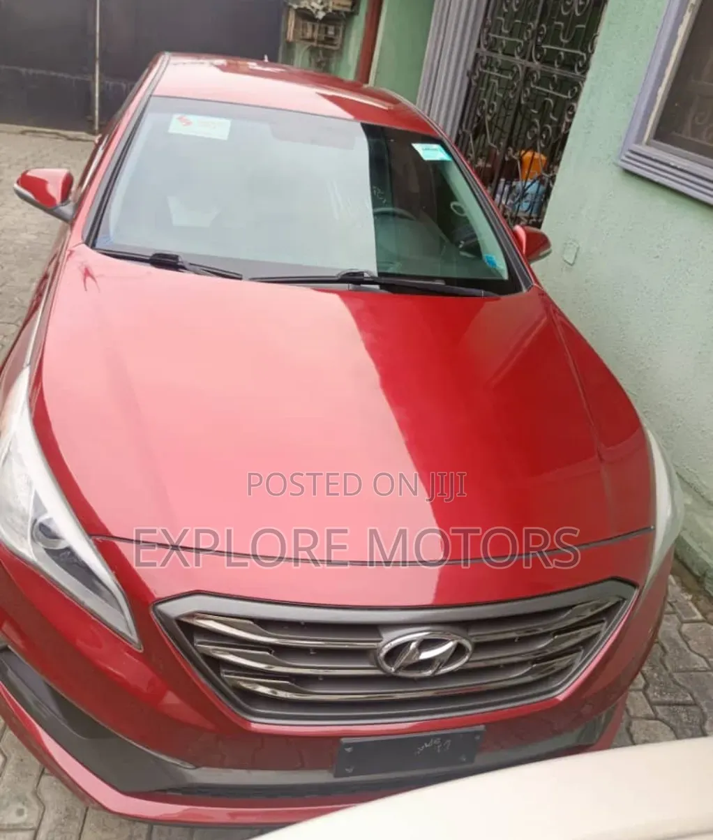 Hyundai Sonata 2015 Red