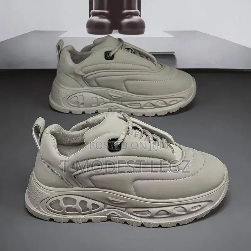 Quality Chunky Fashion Sneakers With Chunky Lace