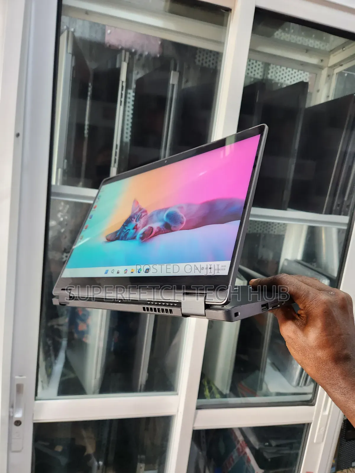 Laptop Dell Latitude 5300 2-in-1 8GB Intel Core i5 SSD 256GB