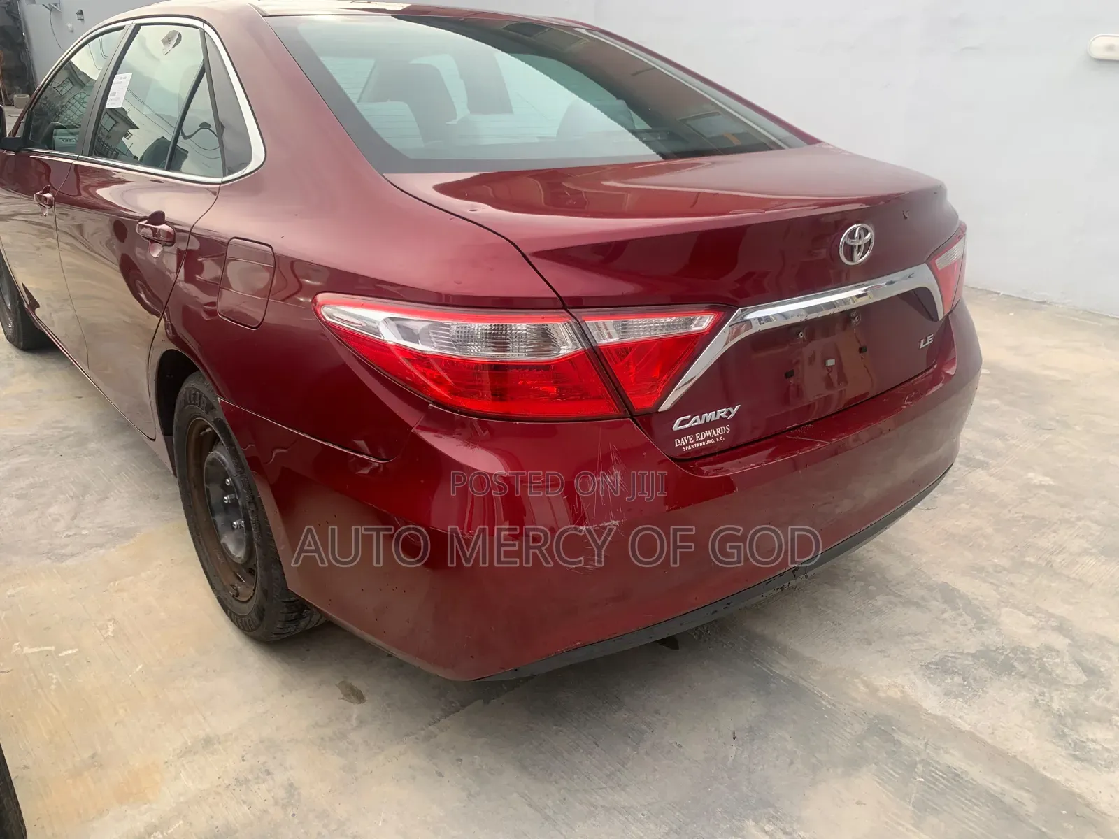 Toyota Camry 2016 Red