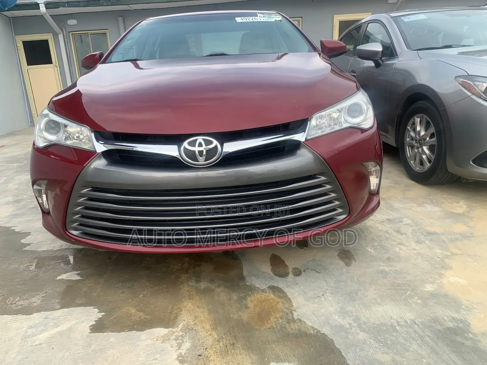 Toyota Camry 2016 Red