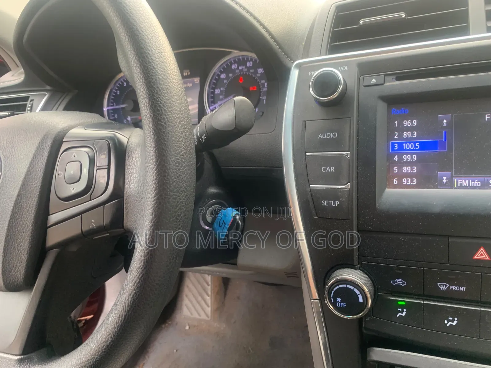 Toyota Camry 2016 Red
