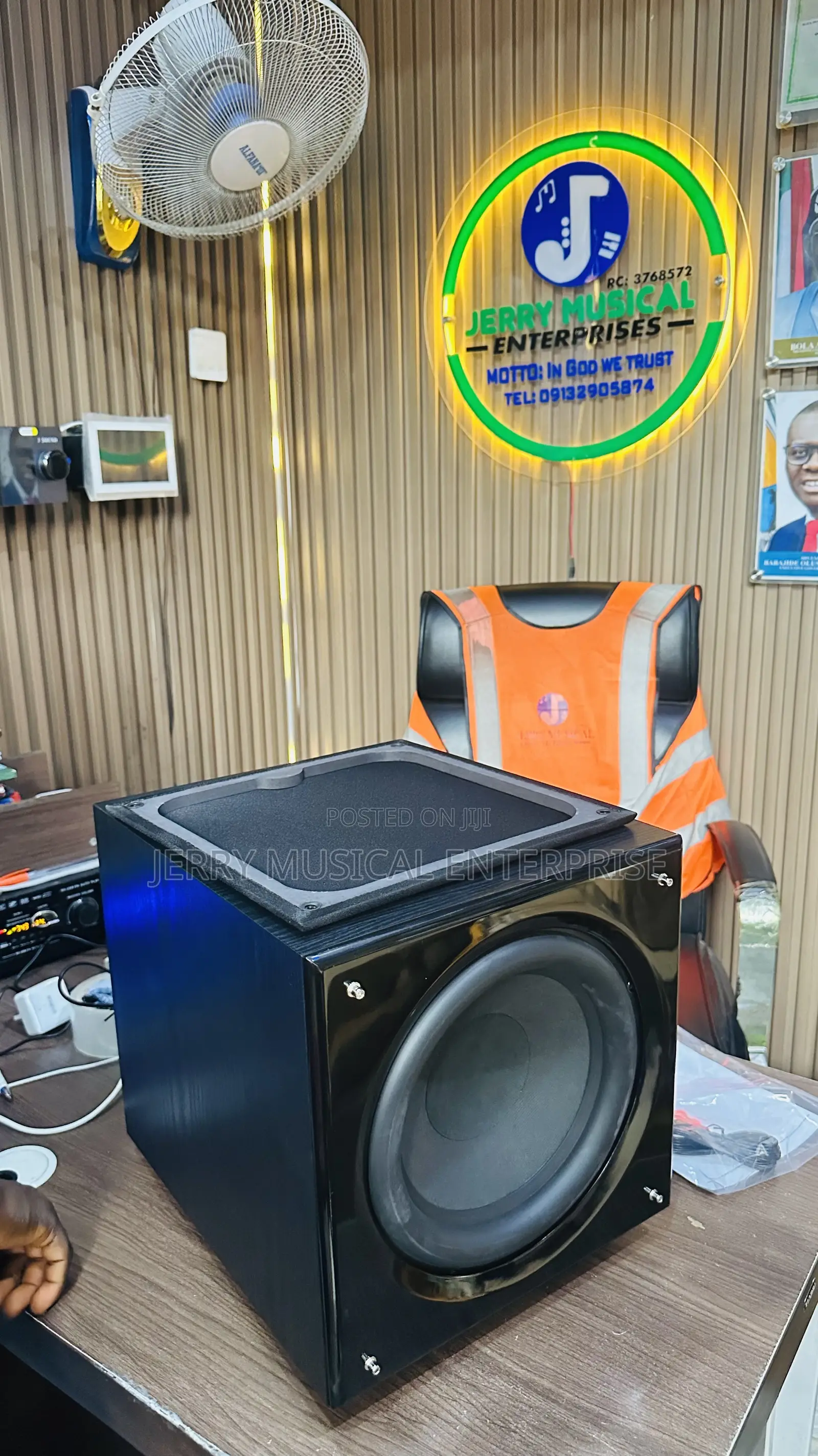 HYPERSOUND 10INCHES Actives Subwoofer