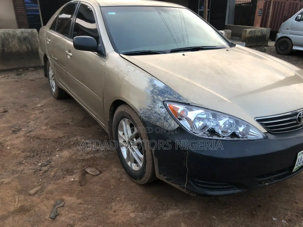 Toyota Camry 2006 Gold